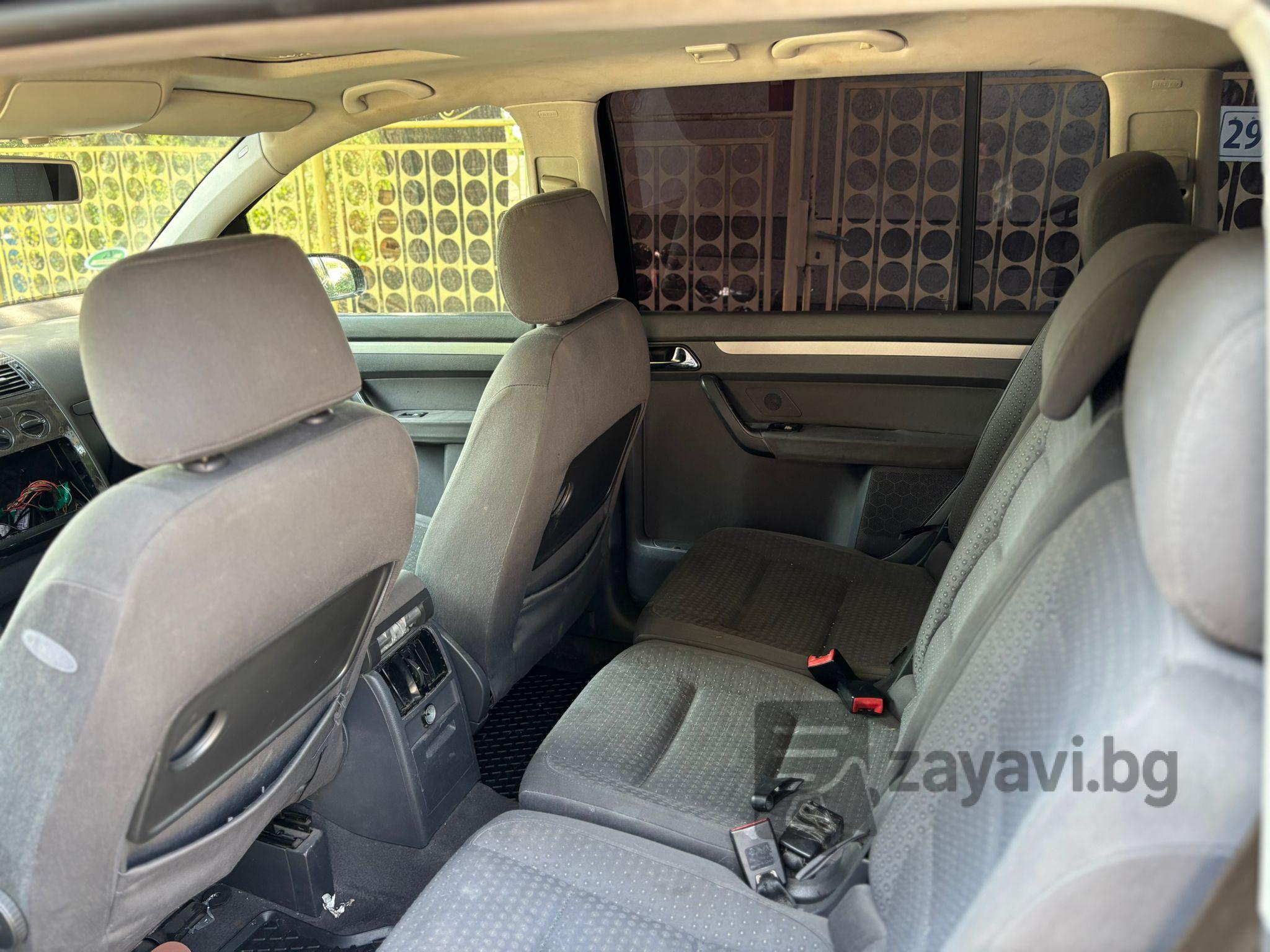 
								Нов внос VW Touran 2,0TDI шибидах климатик 4ел.стъкла full									